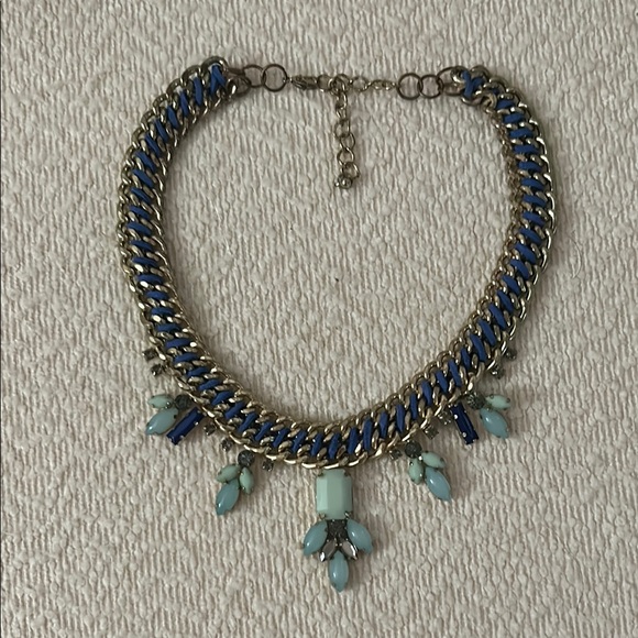 Lot of Five Statement Necklace Set - Picture 5 of 6